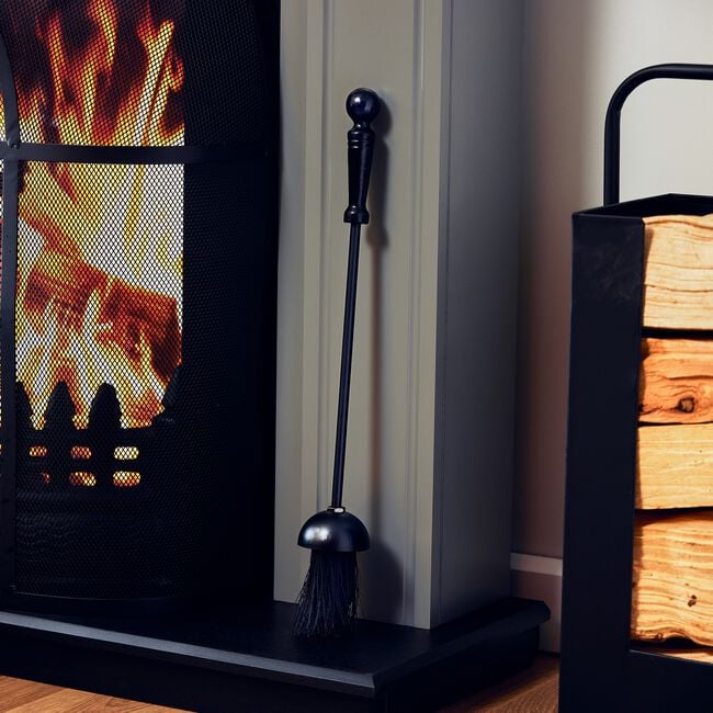 Silverflame Cast Iron Brush 18" - Black